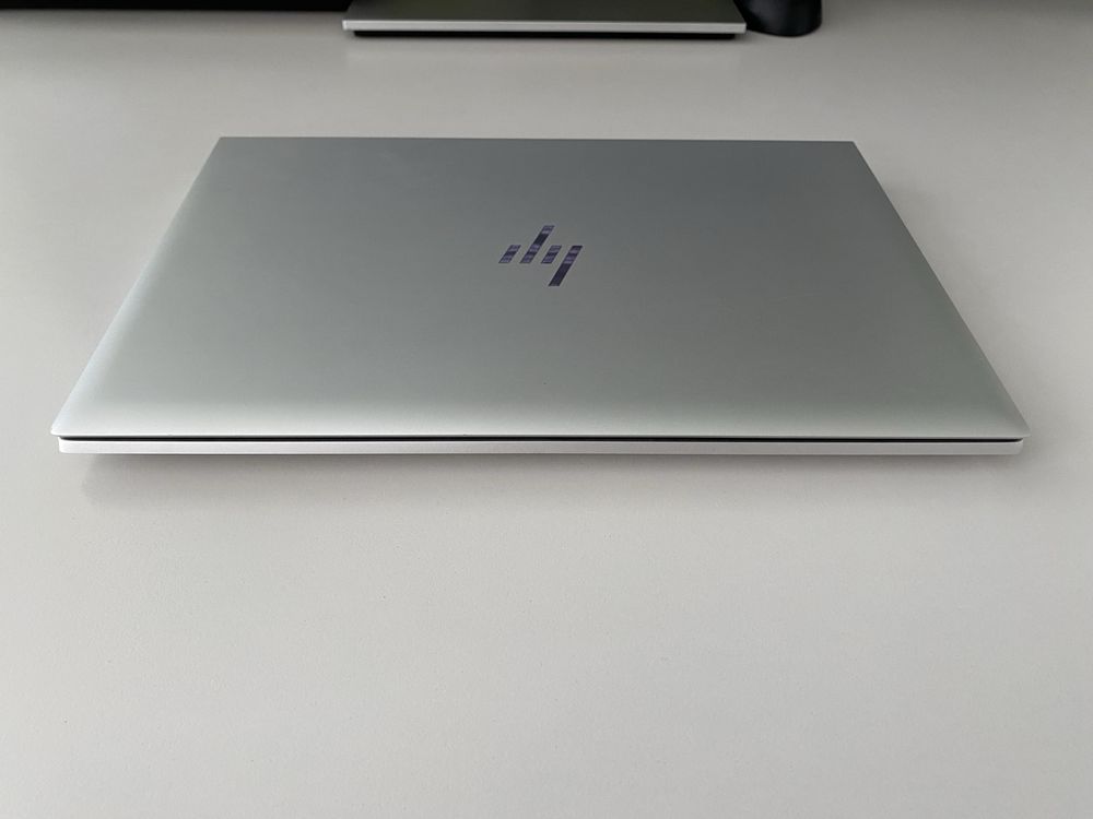 Предлагам лаптоп HP EliteBook 830 G7