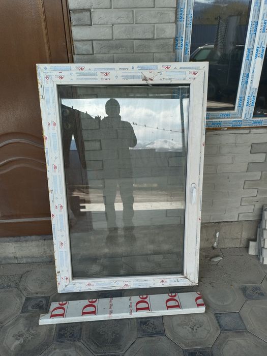 Пластиковый окна 1м×1.5м