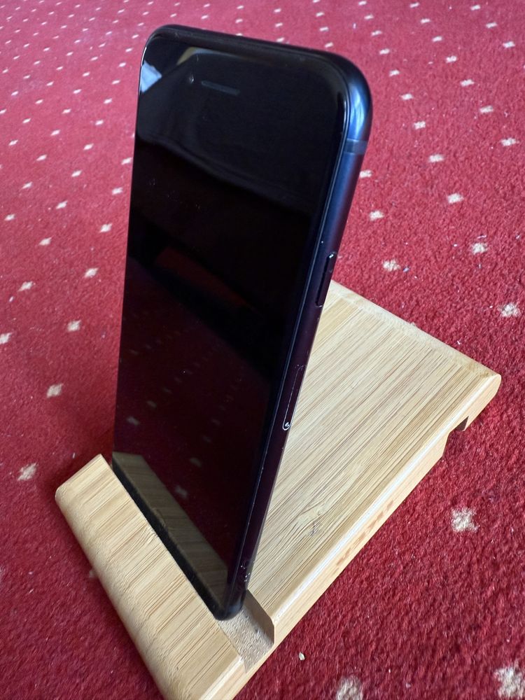 Iphone se3 2022 64GB Midnight