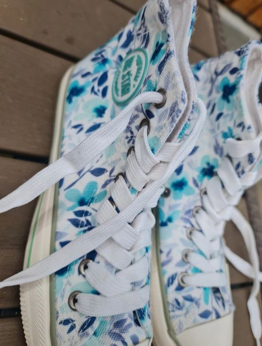 Tenisi inalti inflorati Big Star