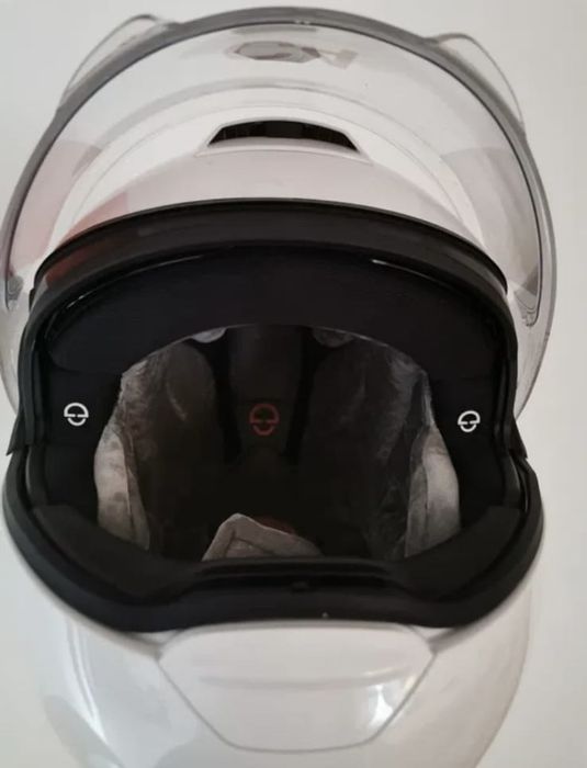 Cască moto Schuberth C4 Glossy White 59 L Produs Nou