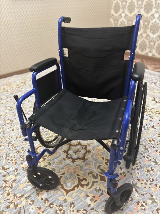 Инвалидный коляска