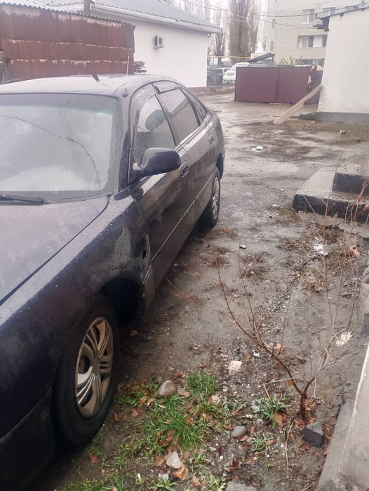 Продам машину мазда кронос