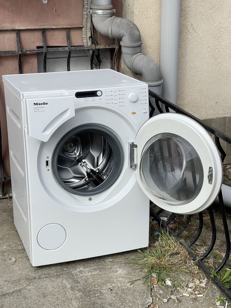 Mașina de spălat MIELE Modelul NOU (impecabilă)