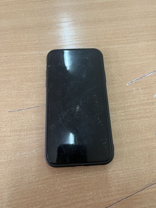 Iphone 11 за части