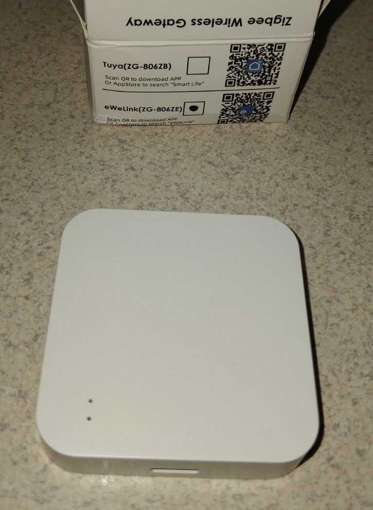 ZigBee 3.0 Smart Gateway Hub