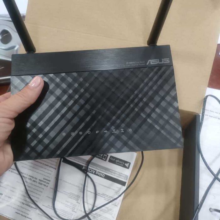 Router Asus RT-AC51U