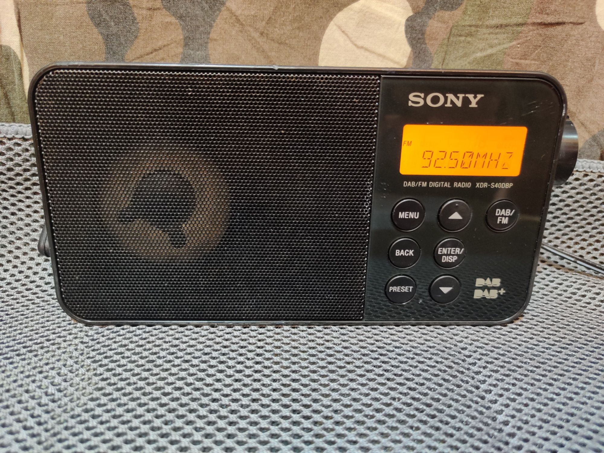 Radio portabil cu DAB Sony XDR-S40DBP
