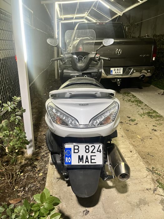 Scooter Yamaha 400 magasty impecabil