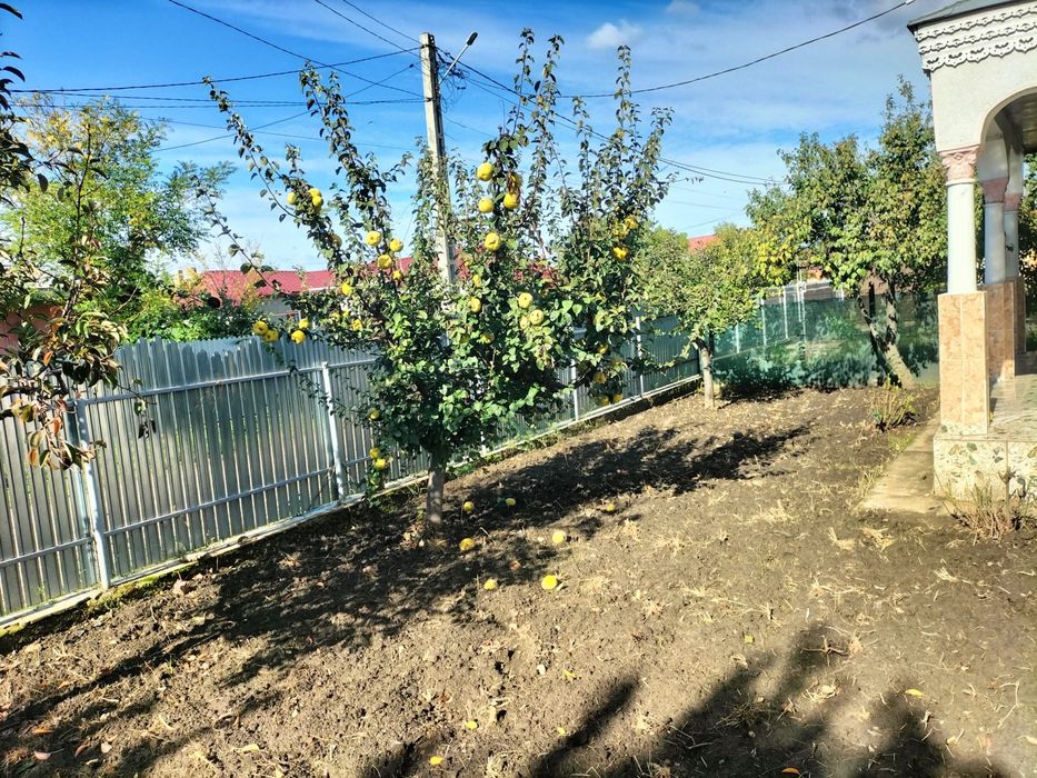 Casa cu teren 1000 mp - Comuna Costache Negri, Galati