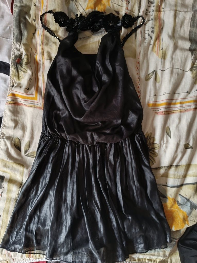 Черна рокля/туника/ с  брокатени елементи