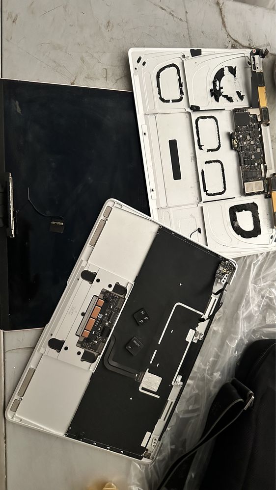 Macbook Air 12” 2017 (собран из двух)