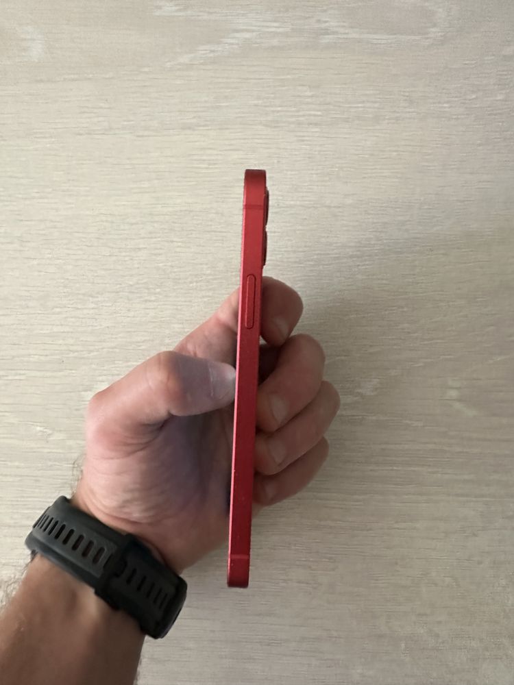 iPhone 12 64gb RED