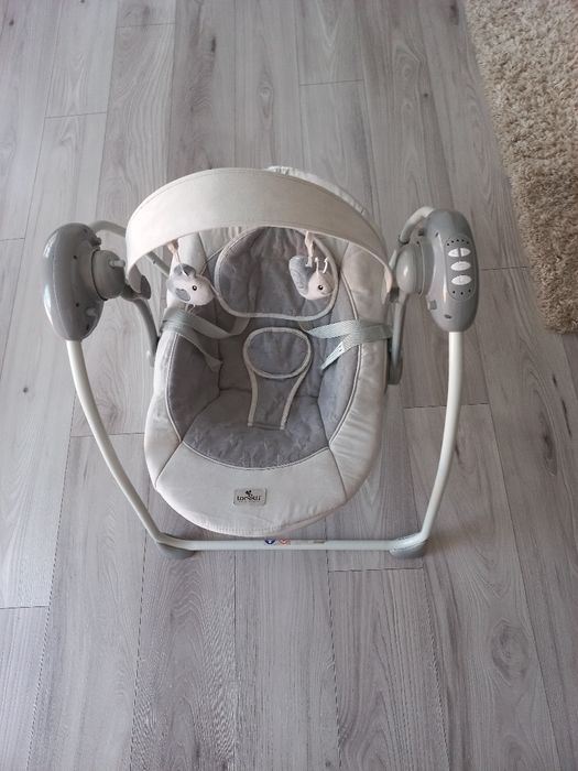 Vând leagăn electric pentru bebeluși