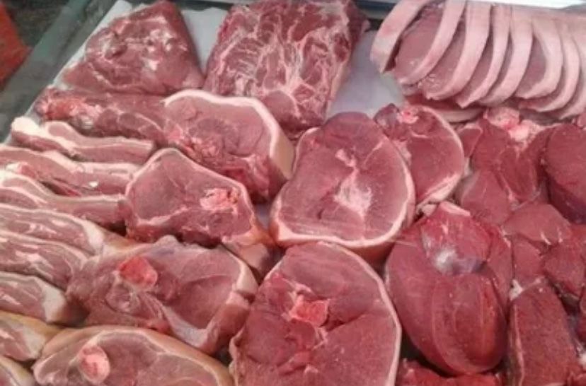 Жылкы ети сатылады