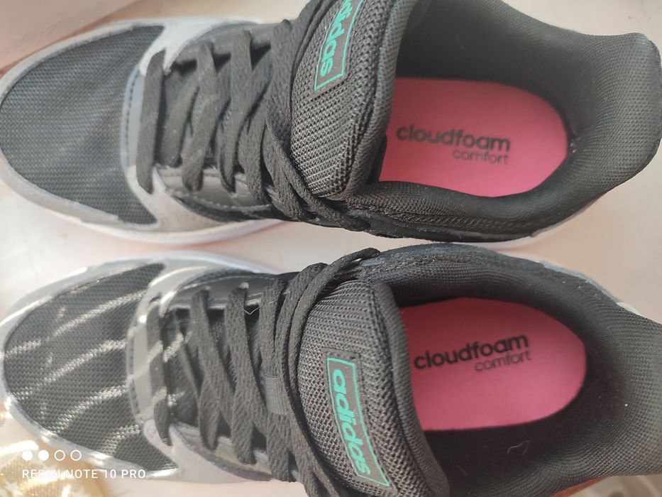 Маратонки Adidas N39⅓