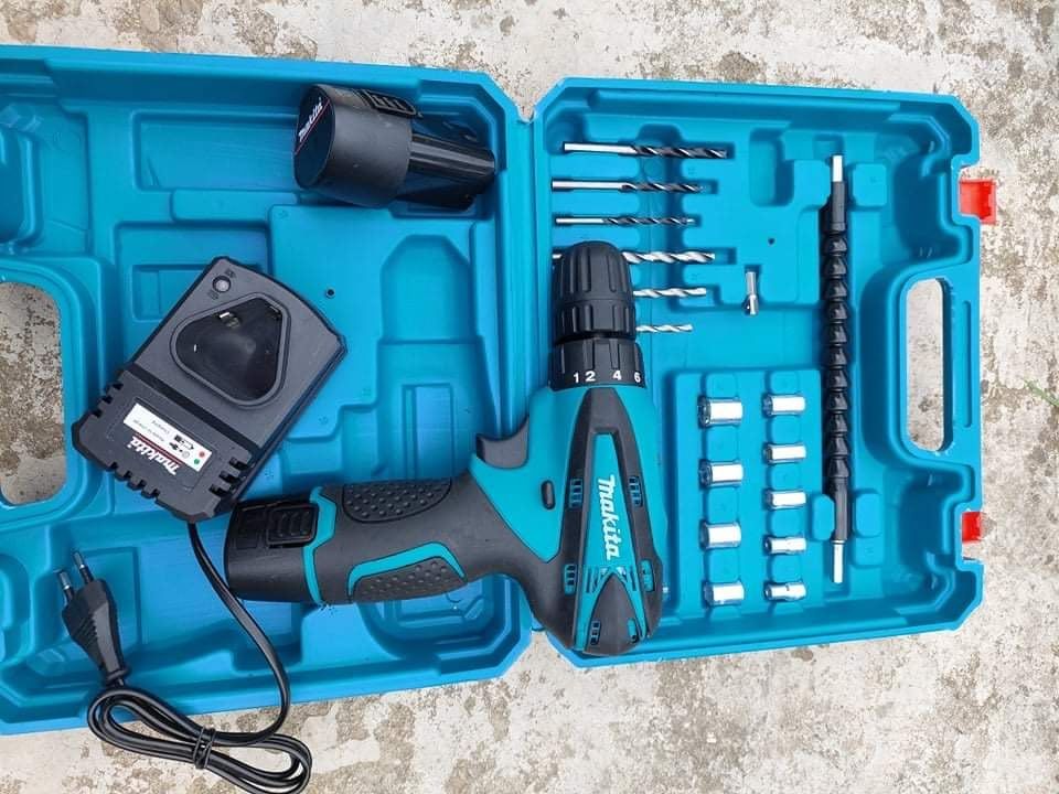 Безчетков винтоверт Makita 18V