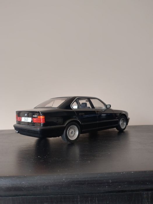 Макетна количка BMW E34 . Модел 540.