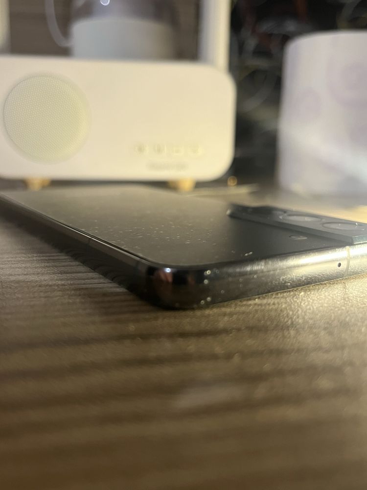 Samsung S22 128GB Светлозелено