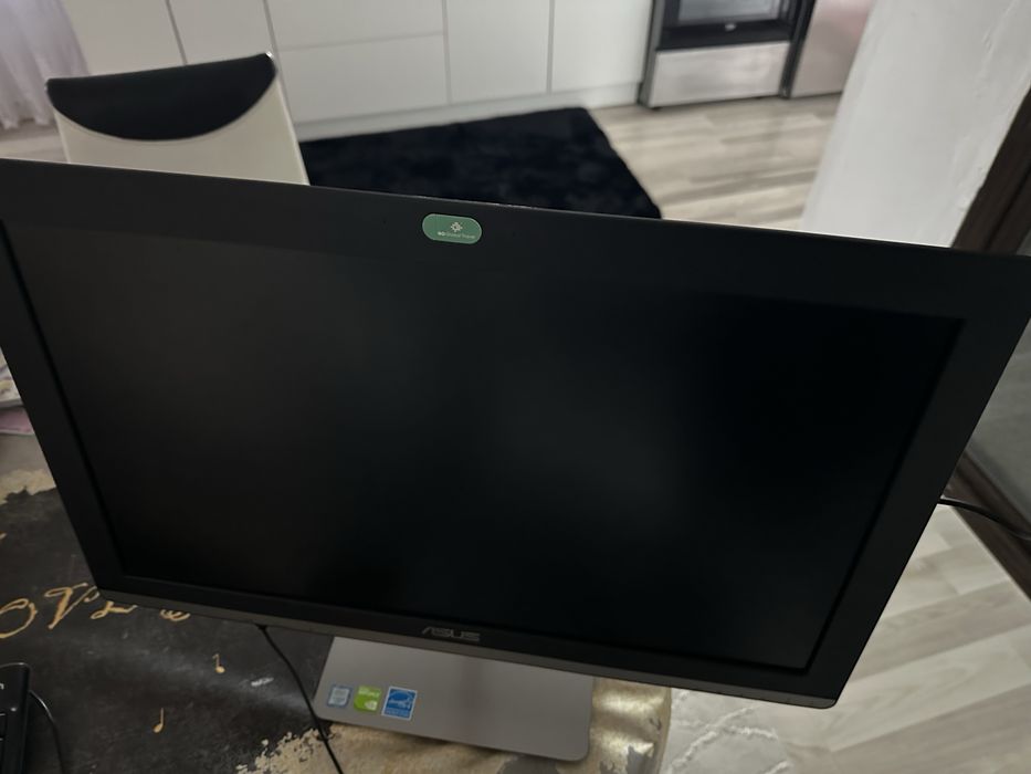 Calculator Asus v230ic i3