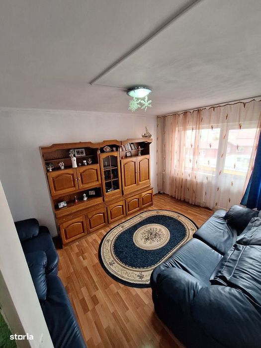 4 camere cu centrala termica in Ostroveni