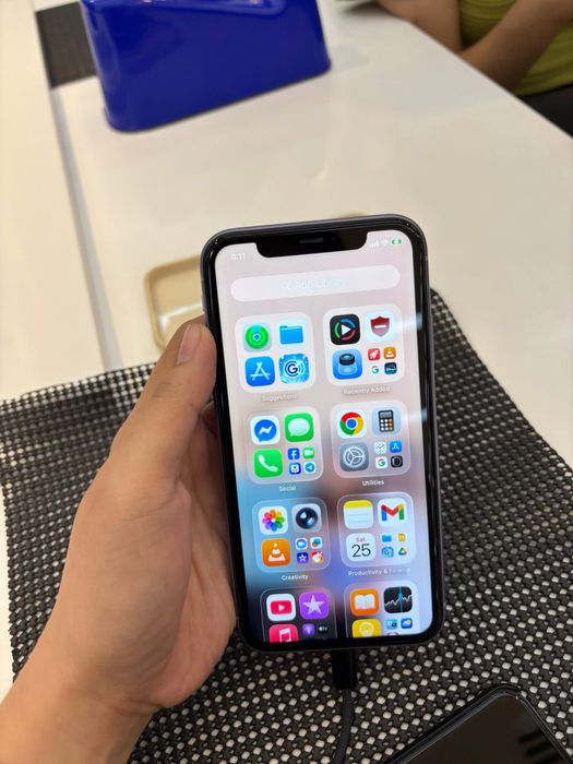 iPhone 11 Mov cu 100% Bateria de 256 GB