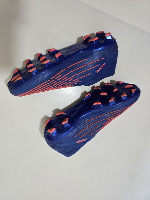 Ghete de fotbal crampoane Adidas Predator marimea 42  gazon iarba