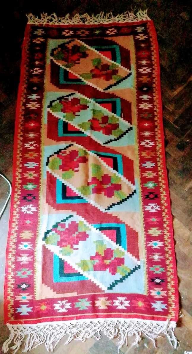 Covor din lână, foarte vechi, 190x90