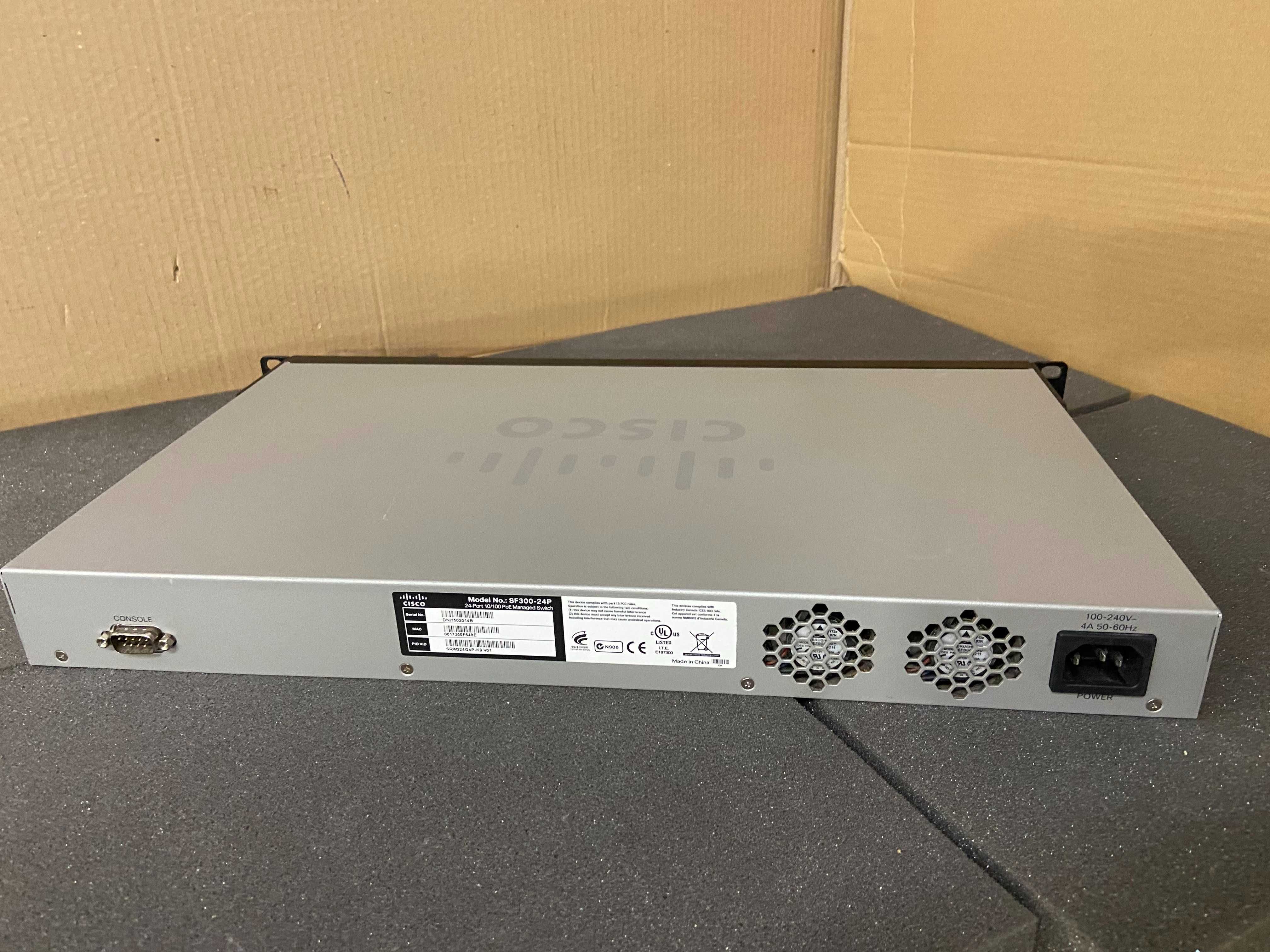 Cisco SF300-24P 24 портов PoE суич switch камери видеонаблюдение voip