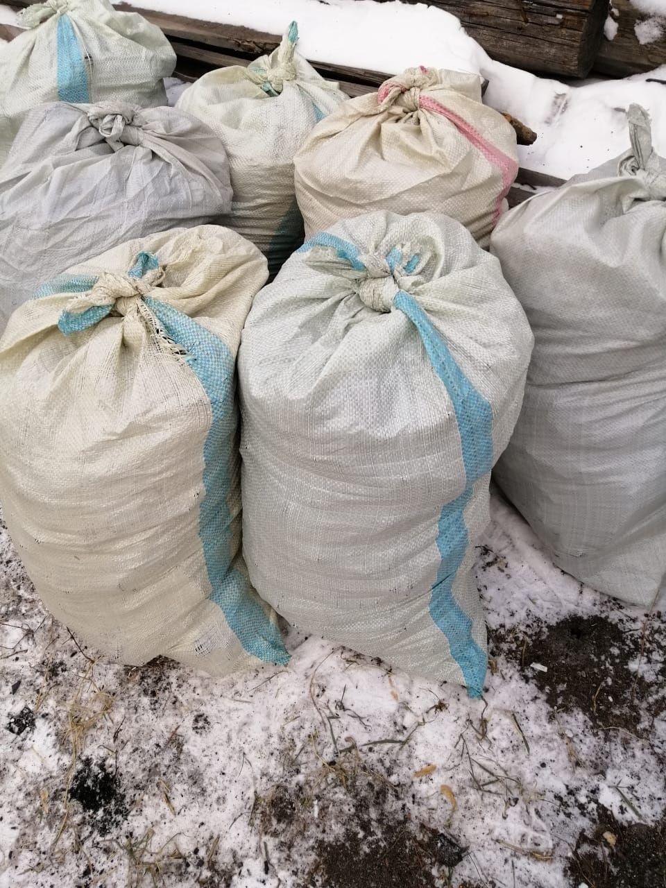 Продаю уголь мешками Шубар