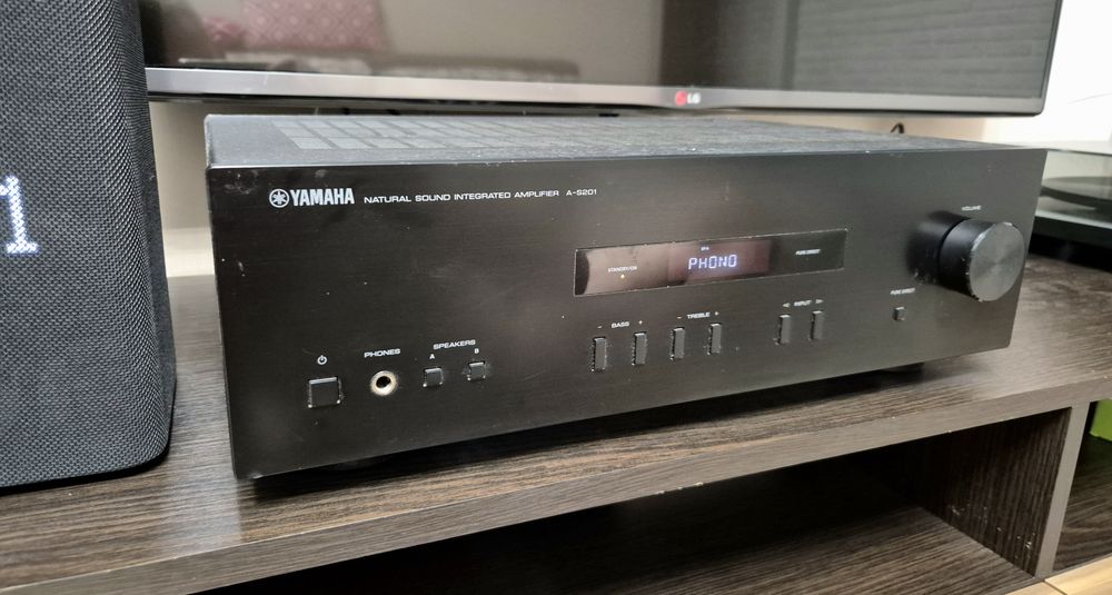 Аудиоусилитель YAMAHA A-S201