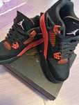Jordan retro 4 red thunder