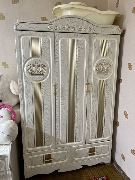 Детский комплект мебели