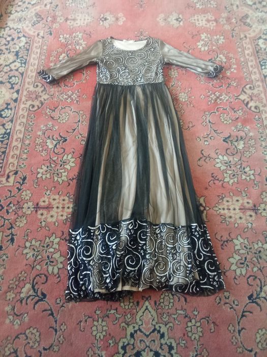 Срочно продам платье