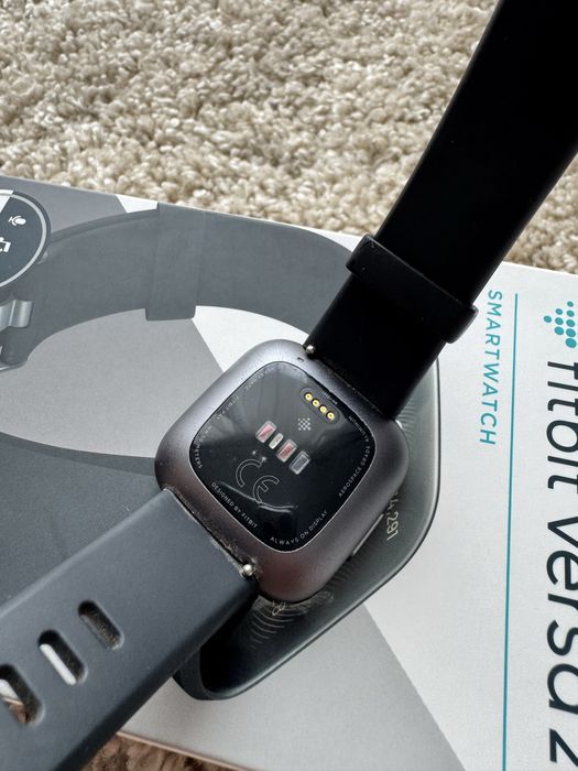 FitBit Versa 2  Smartwatch