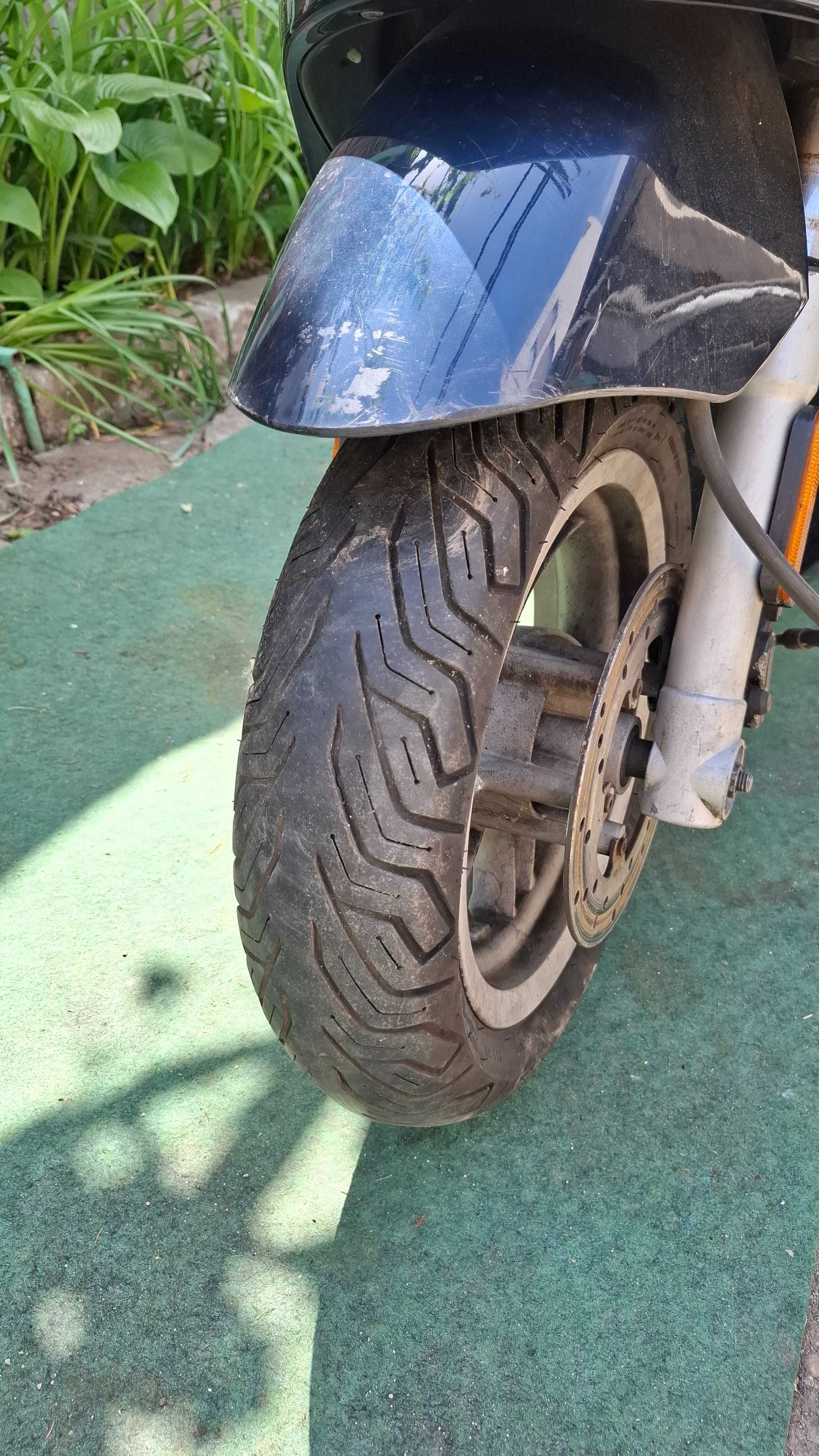 Inchiriere scuter pentru livratori Buc. 220 lei necesita permis B 50cc
