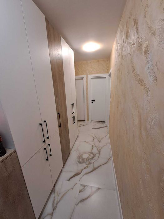 От собственим Нов 116квм тристаен апартамент с гараж