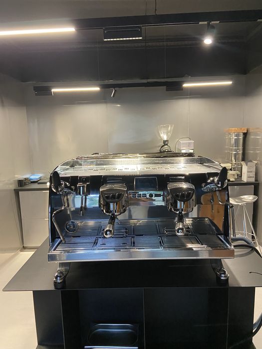 Espressor profesional Victoria Arduino Black Eagle (expresor/expressor