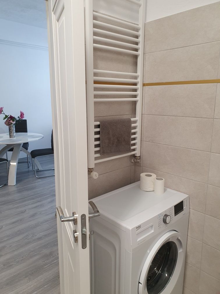 Apartament de închiriat