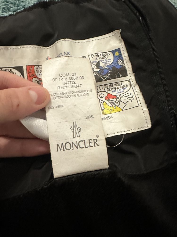 Vand geaca moncler