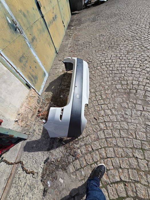 Предна и задна броня Х3 Ф25 преди фейс с черни нови бъбреци