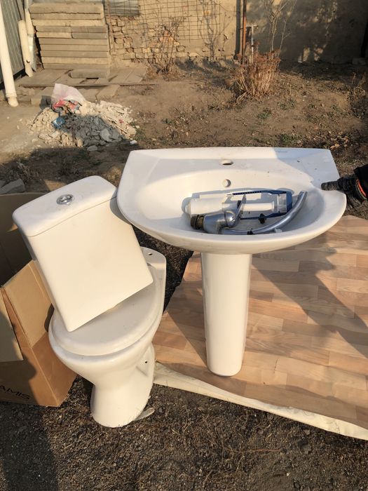 Унитаз и раковина, б/у, продам