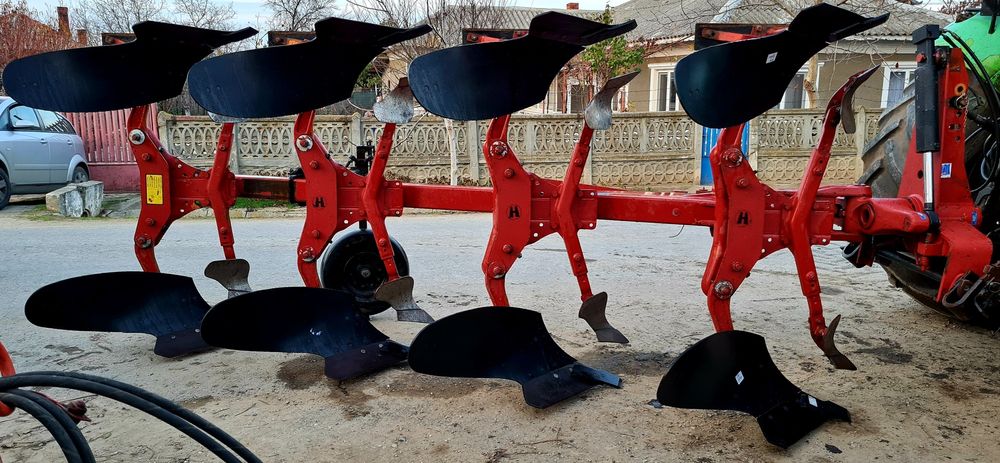 Plug reversibil 4 trupite Kuhn Multi Master 120 inalt si rar 4 brazde