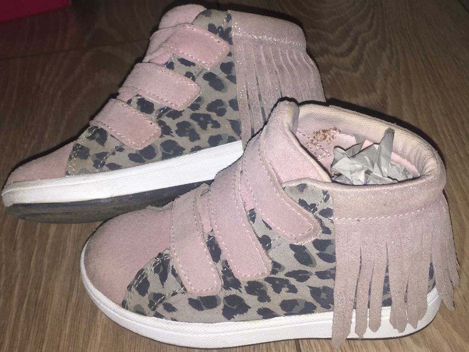 Детски обувки Benetton и Angelitos 25 номер, 16 см.