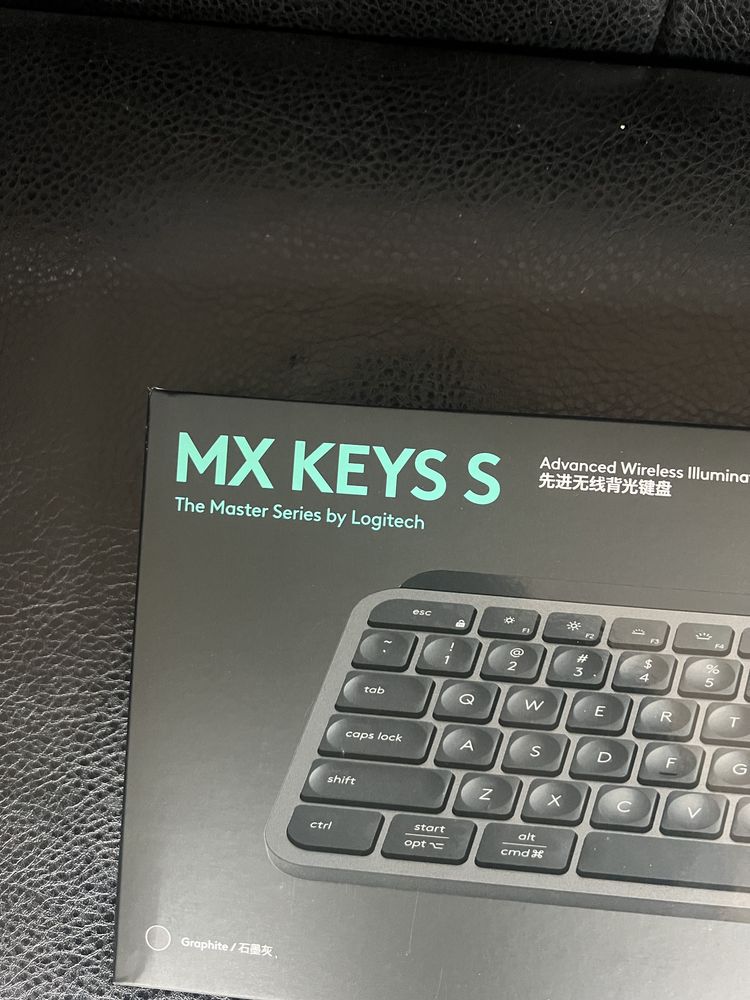 Logitech mx keys s