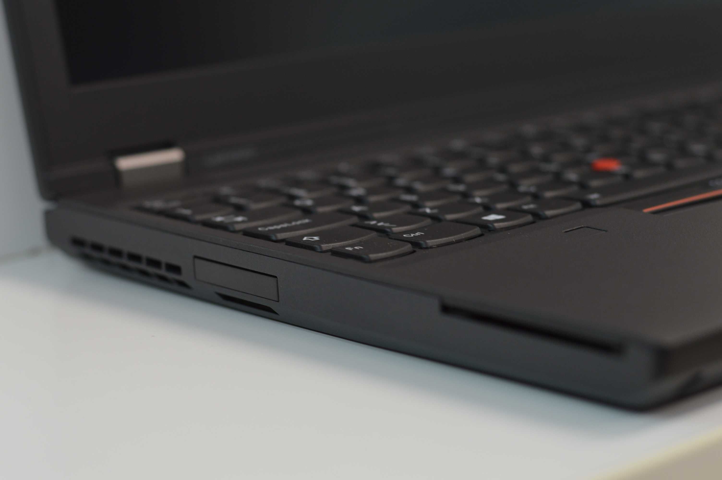 Lenovo ThinkPad P51 - Intel Core i7-7700HQ / 32GB DDR4 / 512GB SSD
