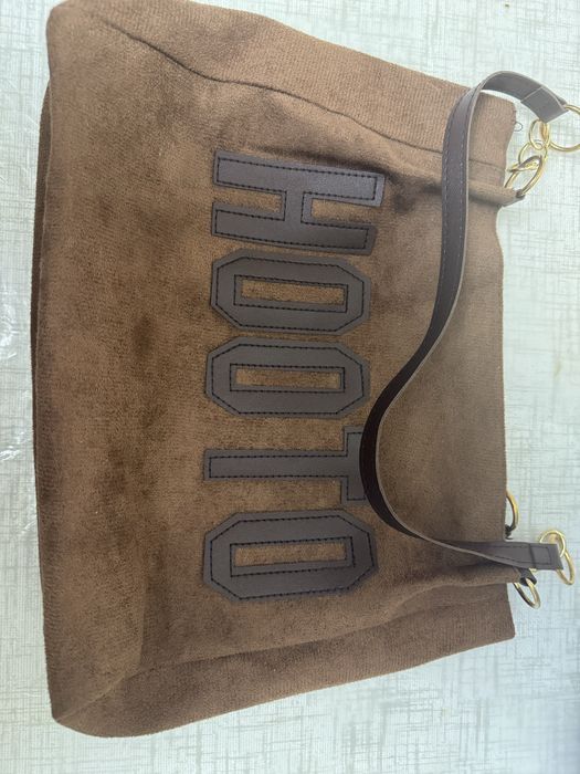 Продам сумку Б/У носила всего один  раз