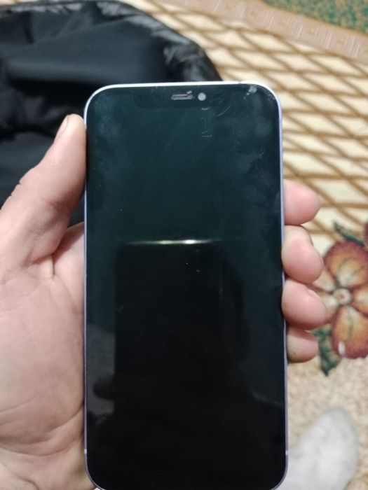 Айфон 12 обычный в идеале