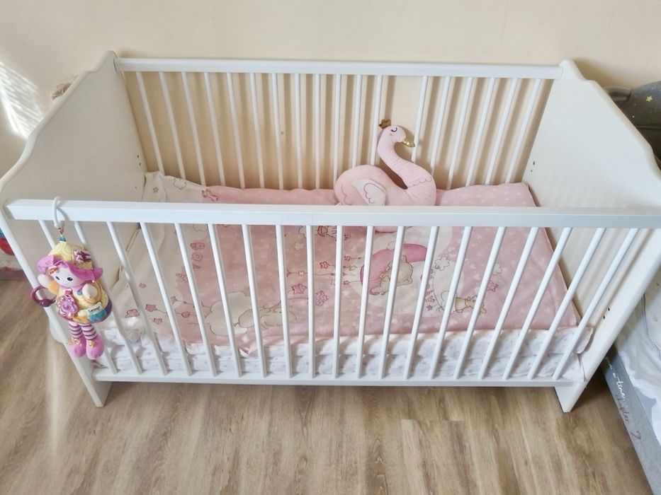 Бебе кошара/легло 140х70 + матрак