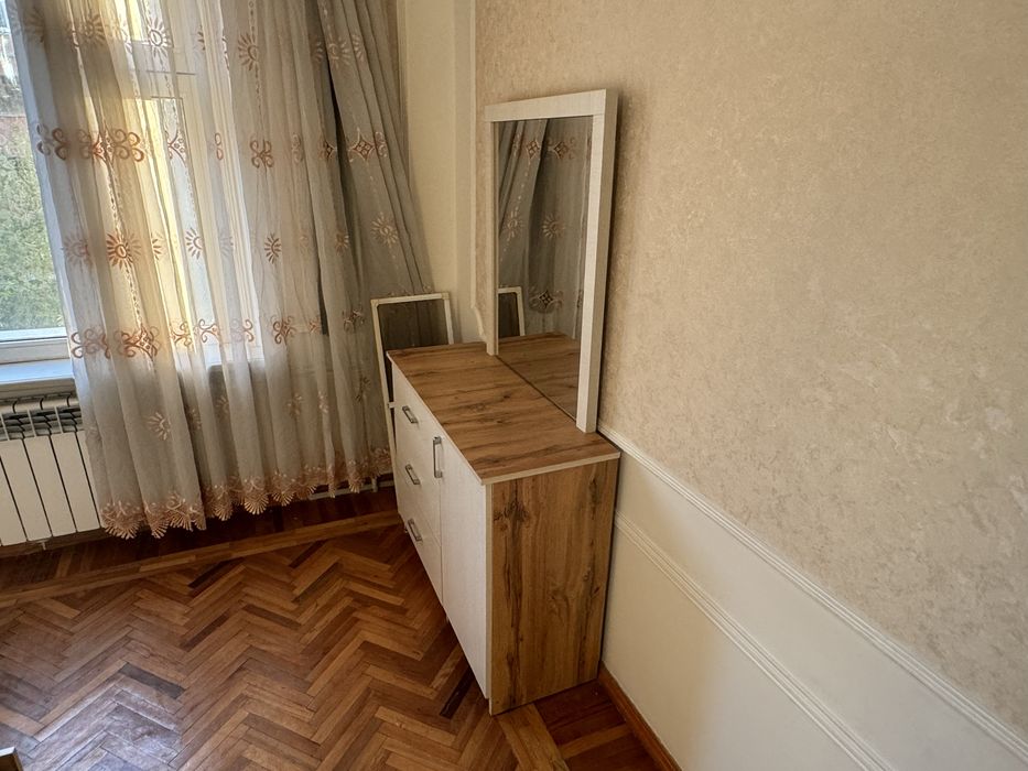 Мебель ва Техникалар сотилади холати зўр